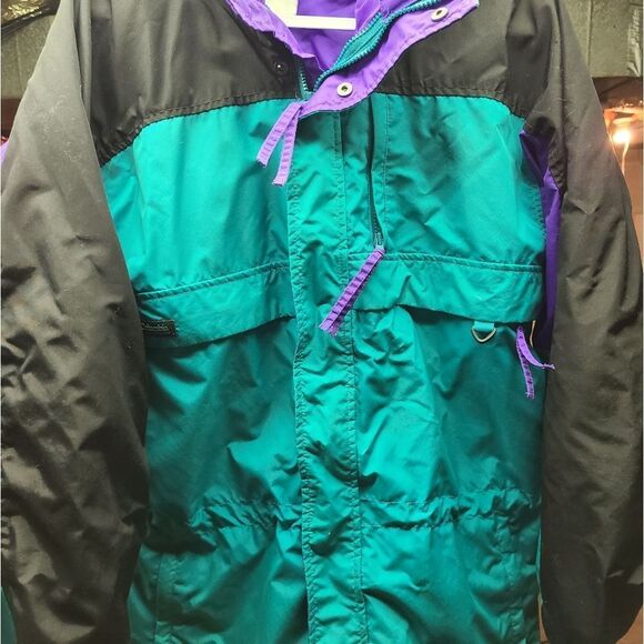 Vintage Columbia jacket  - Picture 2 of 4